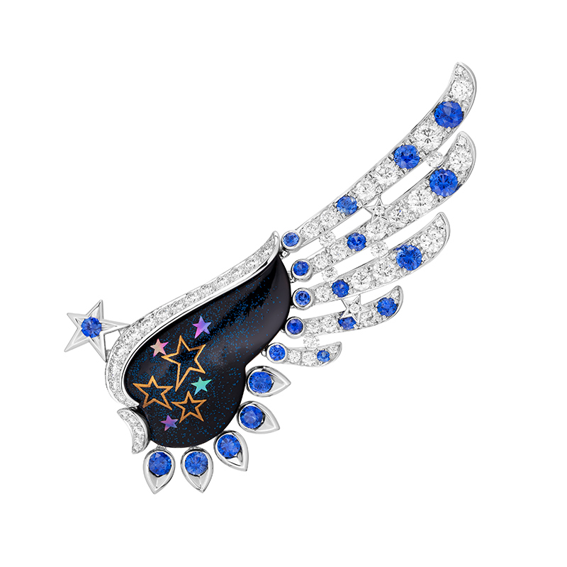 five wings blue sapphires brooch