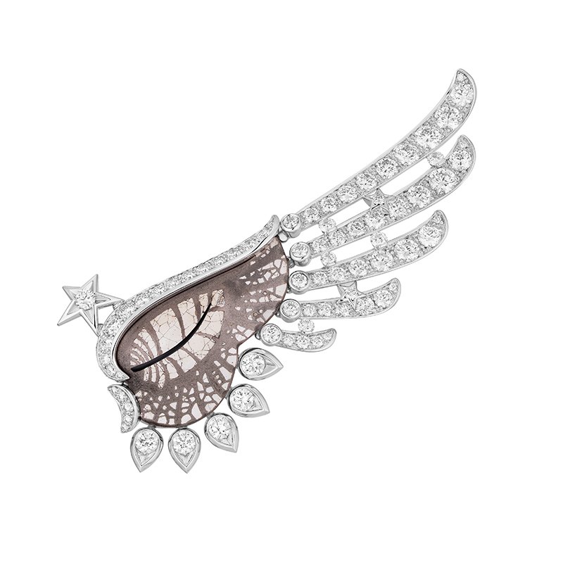 five wings brooch white gold diamonds