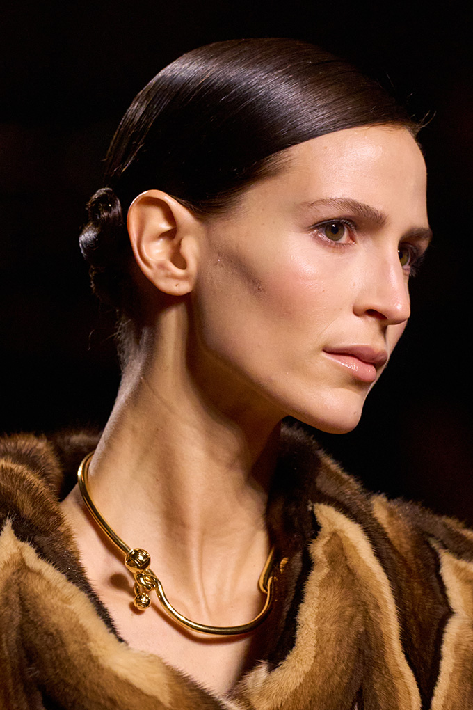 fendi necklace