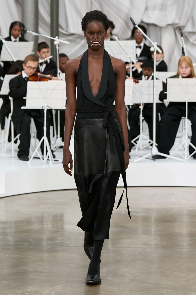 イタリア製　Maison Margiela 4　ウエストリボンレーヨンキュロット Vogue's best looks from the Maison Margiela spring/summer 2026 show