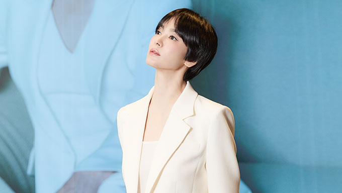 https://voguesg.s3.ap-southeast-1.amazonaws.com/wp-content/uploads/2026/01/30165417/song-hye-kyo-merz-aesthetics-vogue-singapore-social.jpg
