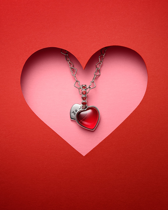 pandora heart charm