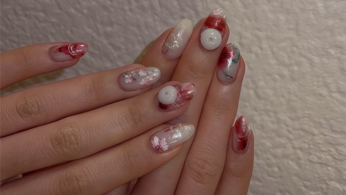 From traditional floral motifs to stallion talons, these are the best Lunar New Year nails for 2026