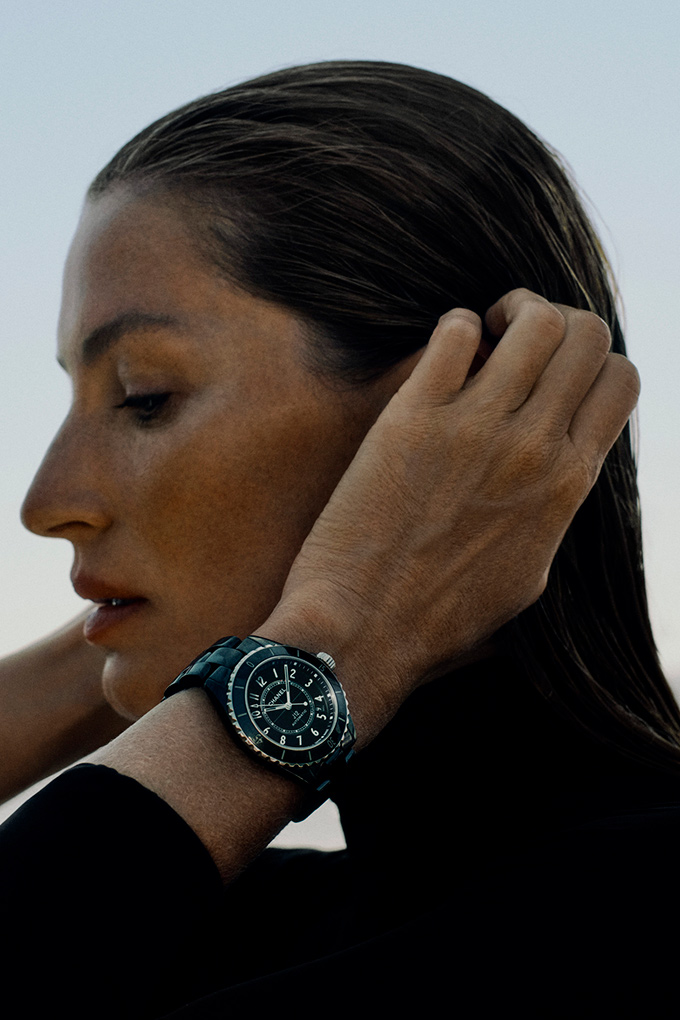 chanel gisele bundchen j12 campaign