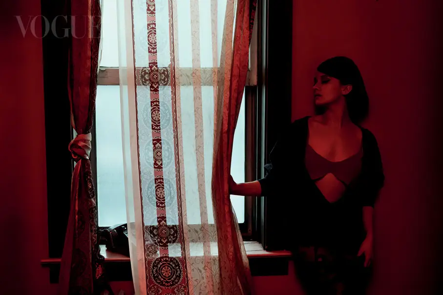 WELL_COVER_STORY_CAILEE_ONLINE6-1.jpg.we