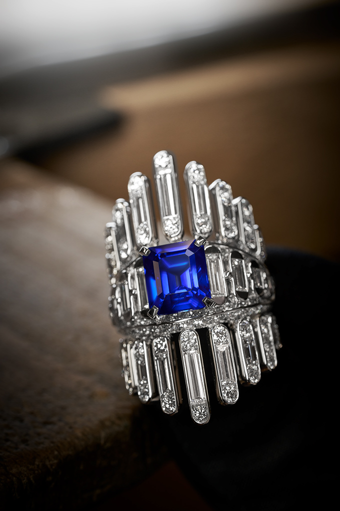chanel symbole emblematique kashmir sapphire ring