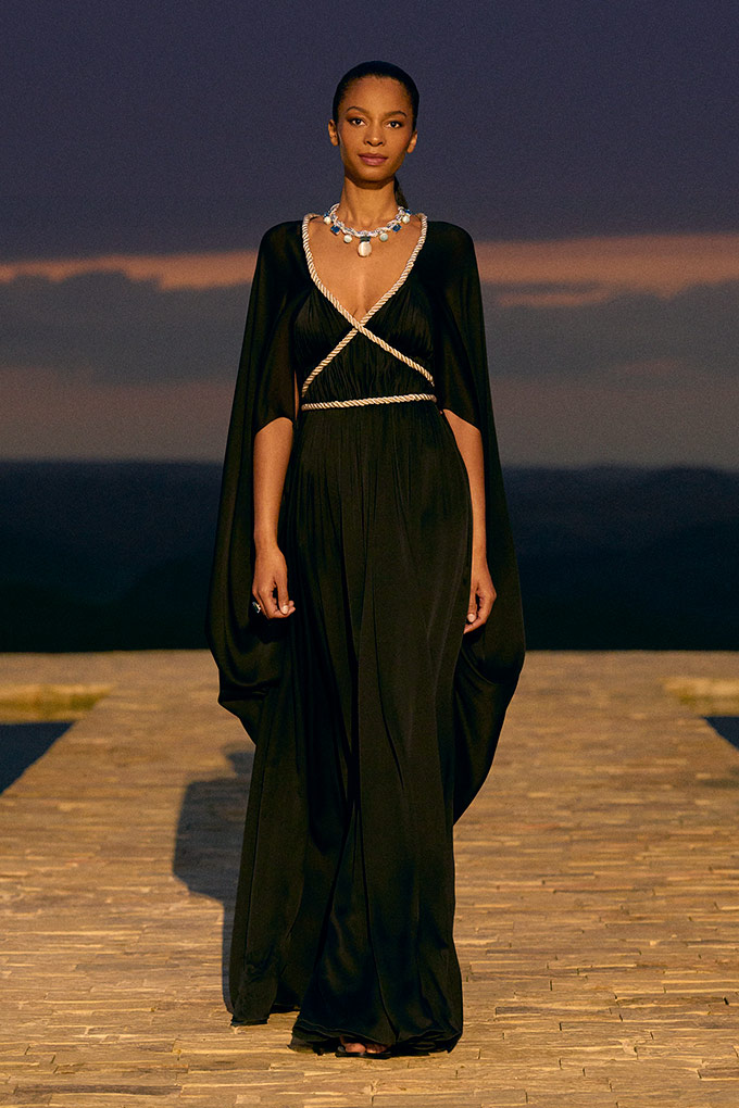 louis vuitton mythica show enigma necklace