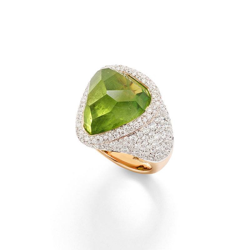 pomellato asimmetrico peridot ring