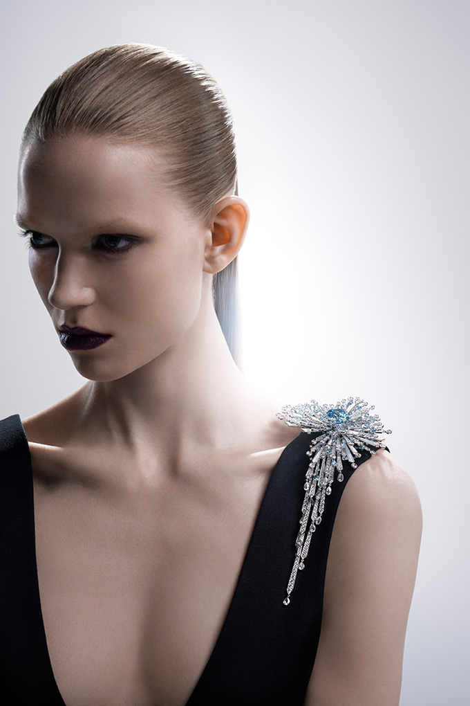 mikimoto shoulder brooch l'eclat