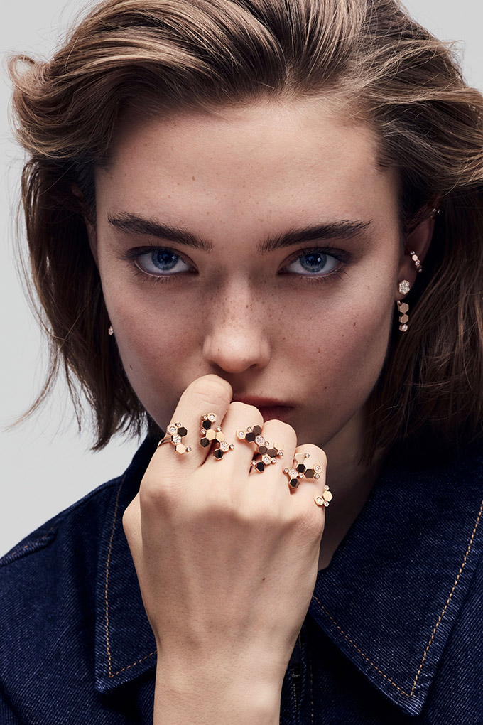 bee de chaumet ring